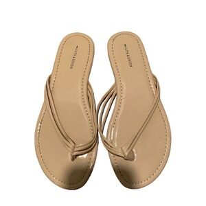 14th & Union Dessie Thong Flip Flop Sandals Nude Size 6